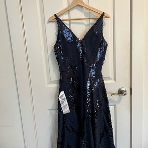 Brand new Dress the Population sequin dress, size medium